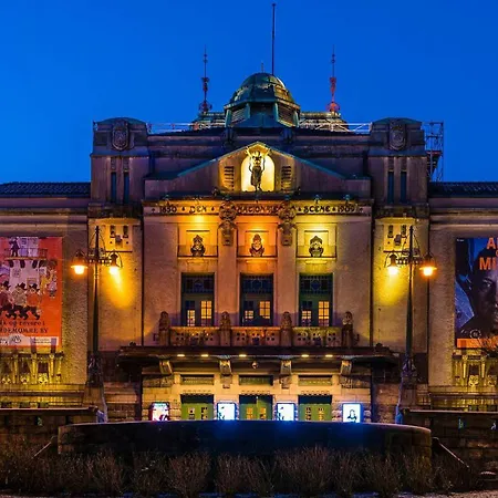 Dinbnb L 200m To Torgallmenningen L High-end L Steps From Center 公寓 *