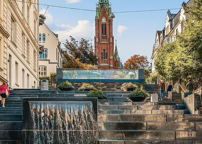 公寓 Dinbnb L 200m To Torgallmenningen L High-end L Steps From Center 卑爾根